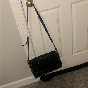 Elegant Black Leather Shoulder Bag